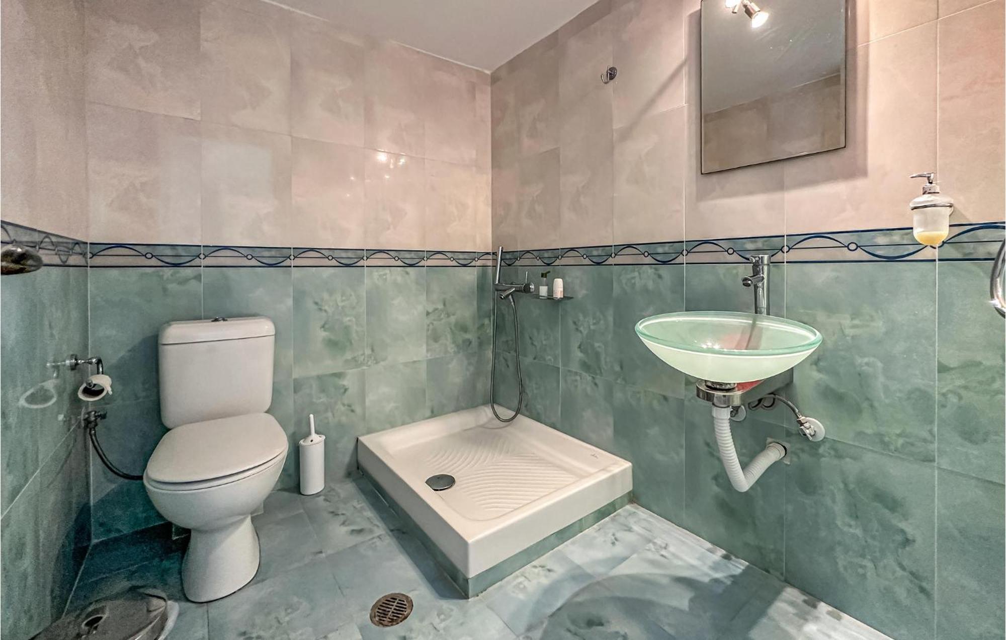 2 Bedroom Lovely Home In Kalamata Exterior photo